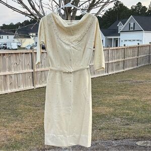 True 1950s vintage elegant cream dress fantastic condition!